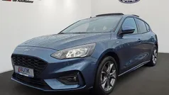 Lackierung metallic Gebraucht 2021 Ford Focus ST-Line | 19.980 € (Fairer Preis)