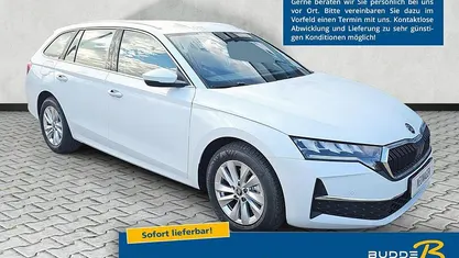 Weiß Neu 2025 Skoda Octavia Selection Kombi | 29.050 € (Superpreis)