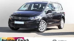 Schwarz Gebraucht 2024 VW Touran Comfortline Van / Kleinbus | 32.890 € (Fairer Preis)