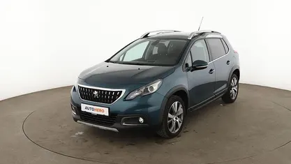 Gebraucht Peugeot 2008 Allure 131 PS (96 kW) 2017 Grün SUV