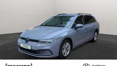 Gebraucht 2021 VW Golf VIII Life Kombi | 20.876 € (Fairer Preis)