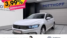 Weiss Gebraucht 2023 VW Passat Business Kombi | 24.221 € (Guter Preis)