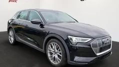 Gebraucht 2022 Audi e-tron Comfort SUV | 29.990 € (Guter Preis)