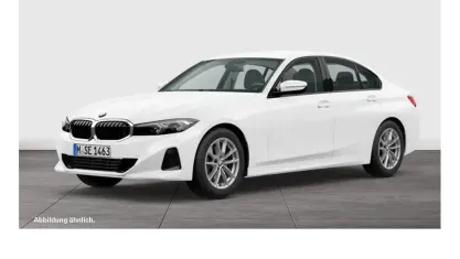 Gebraucht BMW 318 Comfort Edition 156 PS (114 kW) 2025 Alpinweiss iii Limousine