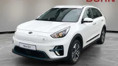 Weiß Gebraucht 2022 Kia e-Niro Vision SUV | 18.990 € (Guter Preis)