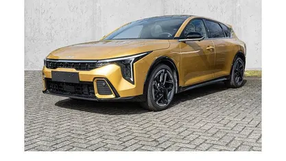 Novo Kia K4 GT-Line 179 HP (131 kW) 2026 Amarelo Sedan