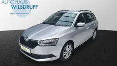 Brilliantsilber metallic Gebraucht 2022 Skoda Fabia Ambition Kombi | 14.490 € (Fairer Preis)