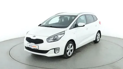 Gebraucht 2016 Kia Carens Vision Van / Kleinbus | 11.880 € (Fairer Preis)