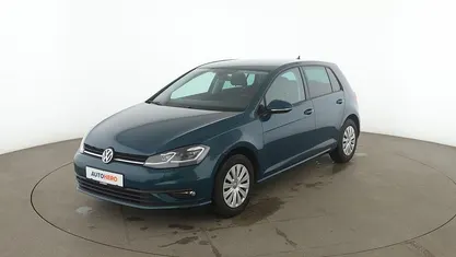 Gebraucht VW Golf VII Trendline 110 PS (80 kW) 2017 Grün Limousine