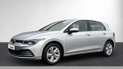 Gebraucht 2023 VW Golf Life Limousine | 25.589 € (Fairer Preis)