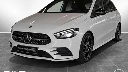 Usata Mercedes B200 AMG 163 CV (119 kW) 2019 Bianco Monovolume
