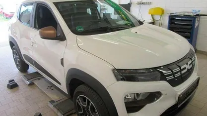 Gebraucht 2023 Dacia Spring Extreme Kleinwagen | 12.499 € (Guter Preis)