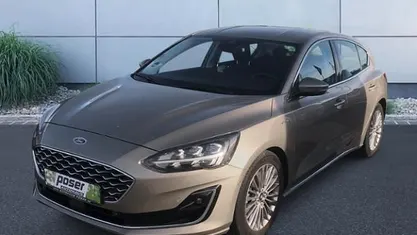 Silber Gebraucht 2019 Ford Focus Vignale Limousine | 16.750 € (Etwas zu teuer)