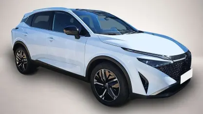 Neu Nissan Qashqai Tekna 158 PS (116 kW) 2026 Weiß SUV