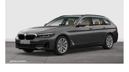 Gebraucht BMW 520 190 PS (139 kW) 2024 Grau Kombi