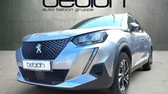 Lack grau artense/typ aussenve Gebraucht 2023 Peugeot e-2008 Allure SUV | 22.900 € (Fairer Preis)