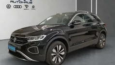 Deep black perleffekt Gebraucht 2024 VW T-Roc Move SUV | 27.777 € (Superpreis)