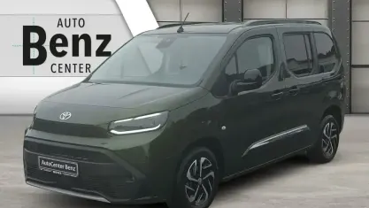 Gebraucht Toyota Proace Verso City 131 PS (96 kW) 2024 Backpacker chaki Kombi