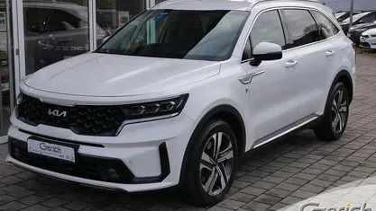 Gebraucht Kia Sorento Spirit 193 PS (141 kW) 2023 Snow white pearl SUV