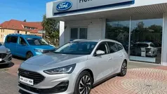 Silber Gebraucht 2024 Ford Focus Titanium Limousine | 25.490 € (Fairer Preis)