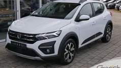 Gebraucht 2021 Dacia Sandero Comfort Limousine | 13.900 € (Etwas zu teuer)