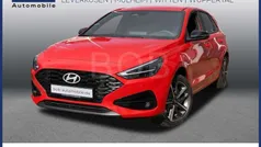 Engine red (rot) Gebraucht 2025 Hyundai i30 Advantage Kleinwagen | 24.222 € (Fairer Preis)