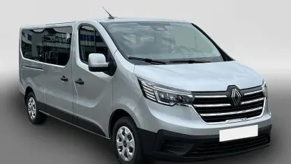 Second-hand Renault Trafic Equilibre 150 CP (110 kW) 2025 Monovolum