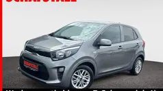 Grau ((m7g) astrograu met.) Gebraucht 2022 Kia Picanto DREAM-TEAM Edition Kleinwagen | 12.949 € (Fairer Preis)