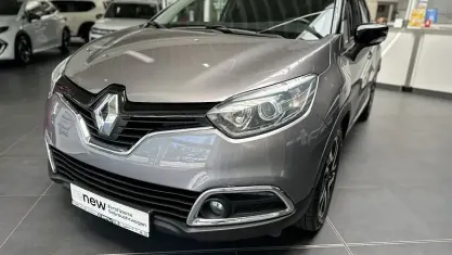 Gebraucht Renault Captur Luxe 120 PS (88 kW) 2015 Grau SUV