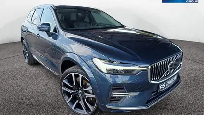 Blau / denim blue (metallic) Gebraucht 2024 Volvo XC60 Ultra SUV | 51.890 € (Fairer Preis)