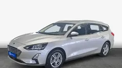 Silber Gebraucht 2022 Ford Focus Cool & Connect Kombi | 19.990 € (Fairer Preis)