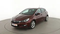 Rot Gebraucht 2018 Opel Astra Dynamic Kleinwagen | 14.760 € (Fairer Preis)