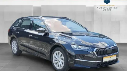 Gebraucht Skoda Octavia Selection 150 PS (110 kW) 2025 Schwarz Kombi