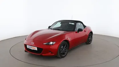 Gebraucht Mazda MX5 Sports-Line 131 PS (96 kW) 2017 Rot Cabrio