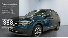 Blau Gebraucht 2023 VW Tiguan Life SUV | 31.880 € (Fairer Preis)