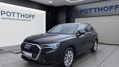Gebraucht Audi Q3 Ambiente 150 PS (110 kW) 2025 SUV