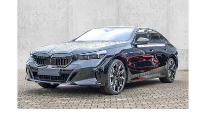 Gebraucht BMW 540 Sport Line 303 PS (222 kW) 2025 Limousine