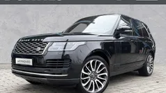 Schwarz (santoriniblack metallic) Gebraucht 2019 Land Rover Range Rover Vogue SUV | 77.100 €