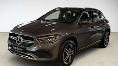 Mercedes GLA220
