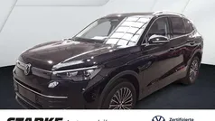 Gebraucht 2024 VW Tiguan Life SUV | 37.930 € (Fairer Preis)