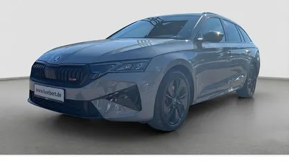 Gebraucht 2025 Skoda Octavia RS Kombi | 39.991 € (Guter Preis)