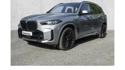 Gebraucht BMW X5 M Sport 360 PS (264 kW) 2025 Grau SUV