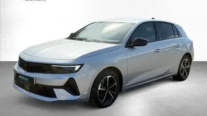 Gebraucht Opel Astra 131 PS (96 kW) 2024 Weiß Kleinwagen