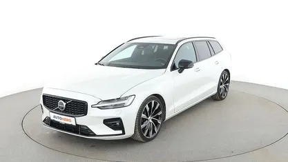 Gebraucht Volvo V60 Plus 197 PS (144 kW) 2023 Weiß Kombi