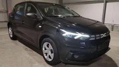 Gebraucht 2025 Dacia Sandero Essentiel Kleinwagen | 15.490 € (Guter Preis)