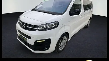 Jade weiss/arktis weiss Gebraucht 2020 Opel Zafira Life Edition Van / Kleinbus | 21.990 € (Superpreis)