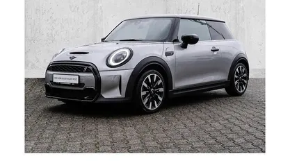 Silber Gebraucht 2023 Mini Cooper S Kleinwagen | 26.690 € (Fairer Preis)