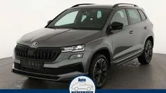 Gebraucht 2025 Skoda Karoq SportLine SUV | 35.995 € (Fairer Preis)