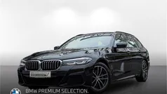 Schwarz Gebraucht 2022 BMW 520 Performance Limousine | 34.408 € (Fairer Preis)