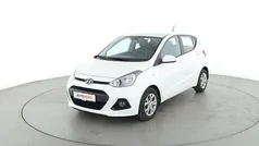 Weiß Gebraucht 2017 Hyundai i10 Comfort Kleinwagen | 12.160 € (Fairer Preis)
